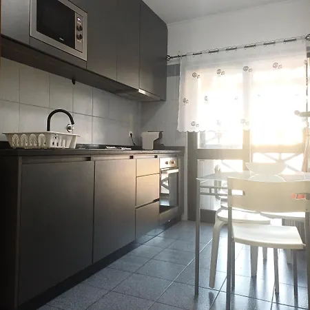 In In An Authentic Neighborhood Διαμέρισμα