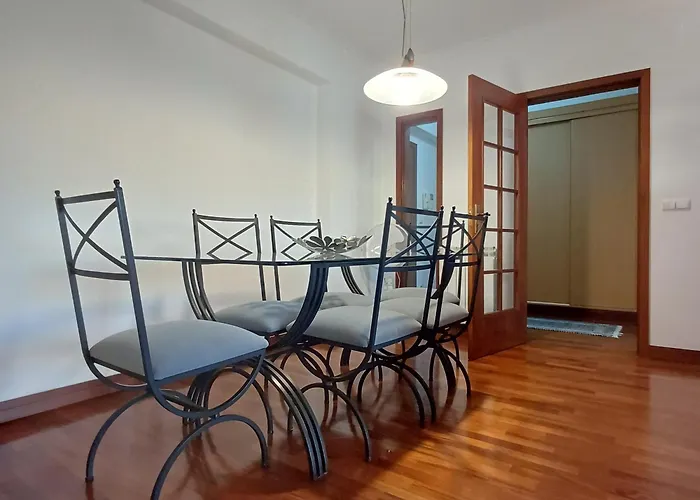 In In An Authentic Neighborhood Apartmán *