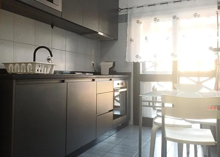 In In An Authentic Neighborhood Apartmán